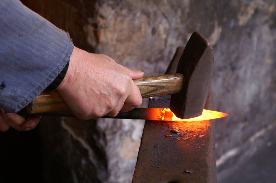¿Cómo se fabrica un cuchillo? - All Right Chef Tool´s
