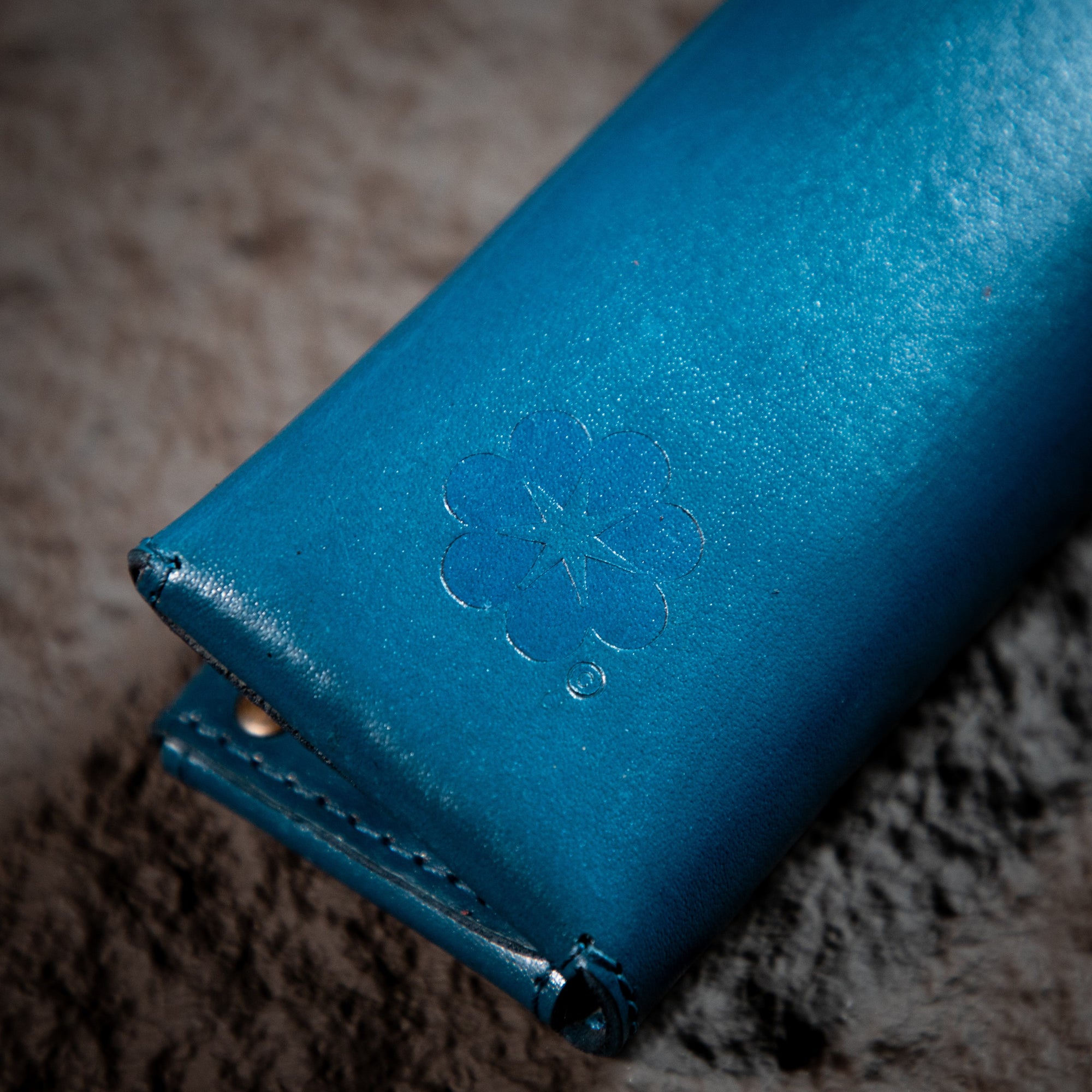 Estuche Compacto de Piel para Cuchillos
