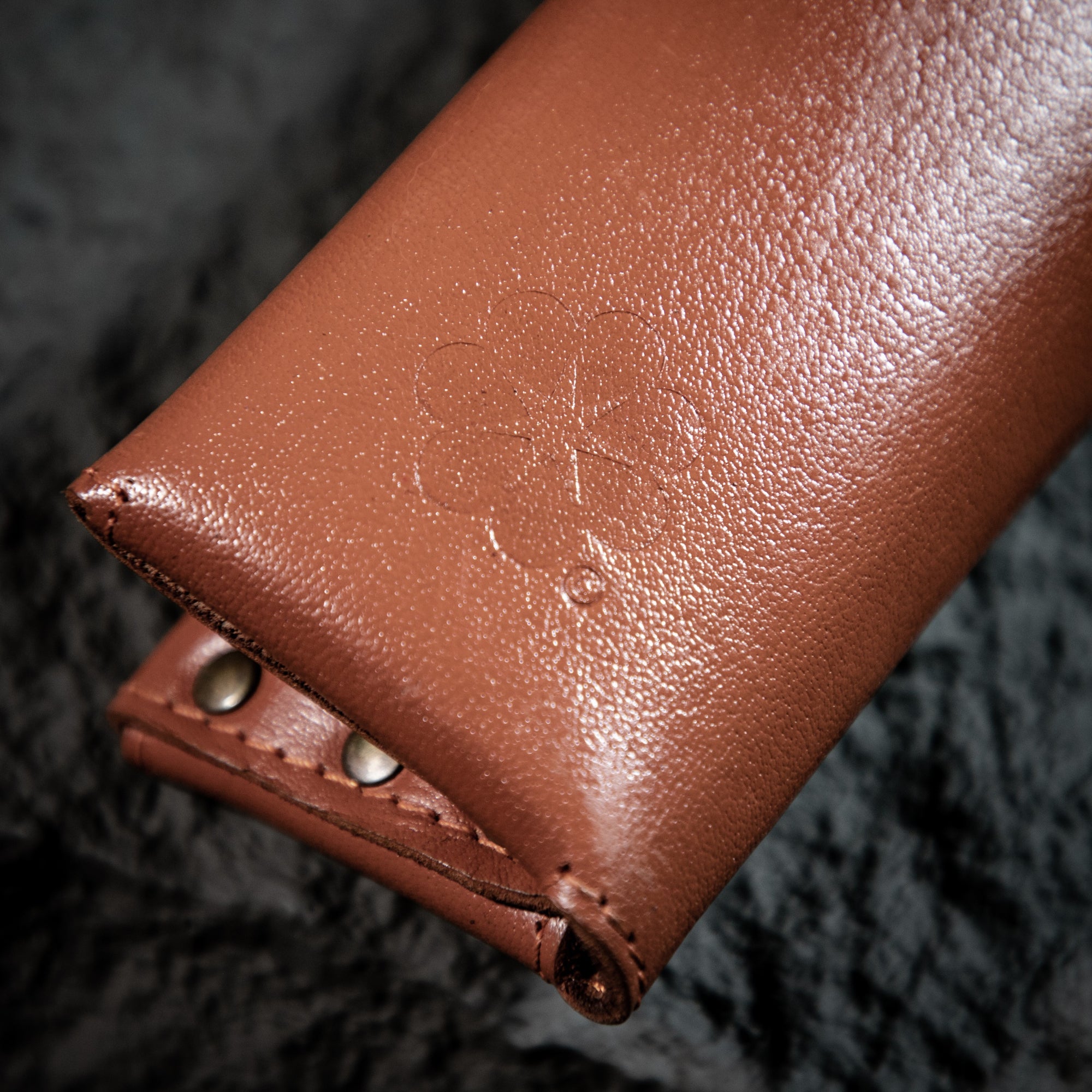 Estuche Compacto de Piel para Cuchillos