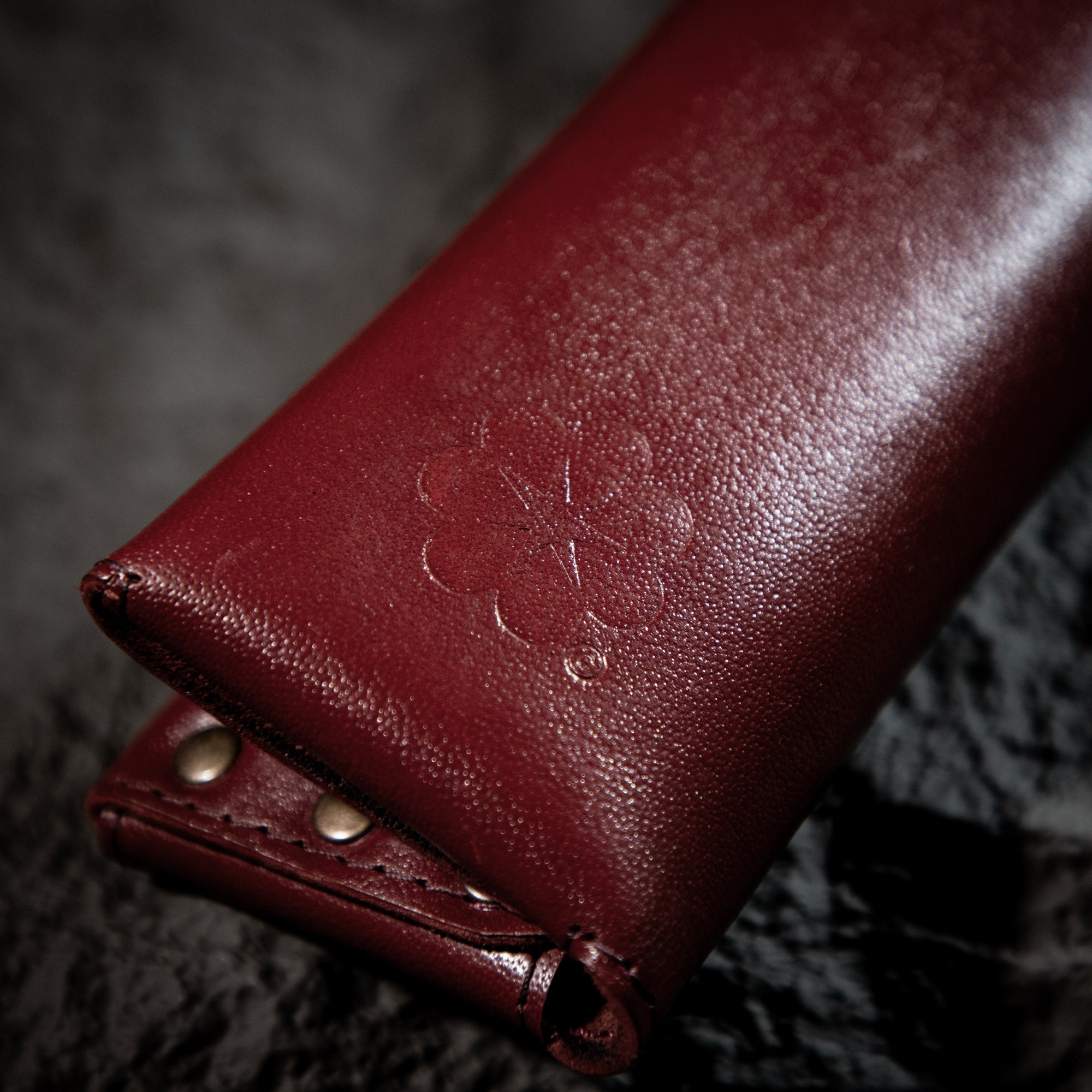 Estuche Compacto de Piel para Cuchillos