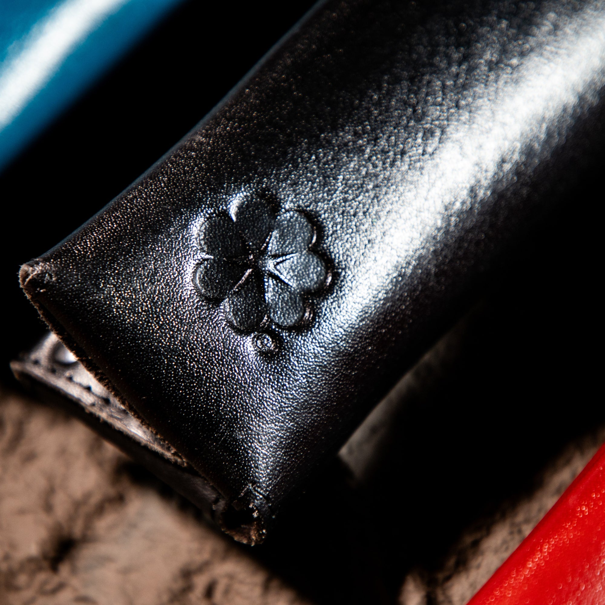 Estuche Compacto de Piel para Cuchillos